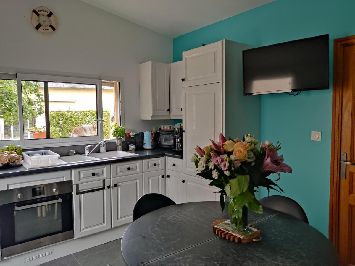 Maisonnette Cosy Bien Situee Доль-де-Бретань Экстерьер фото